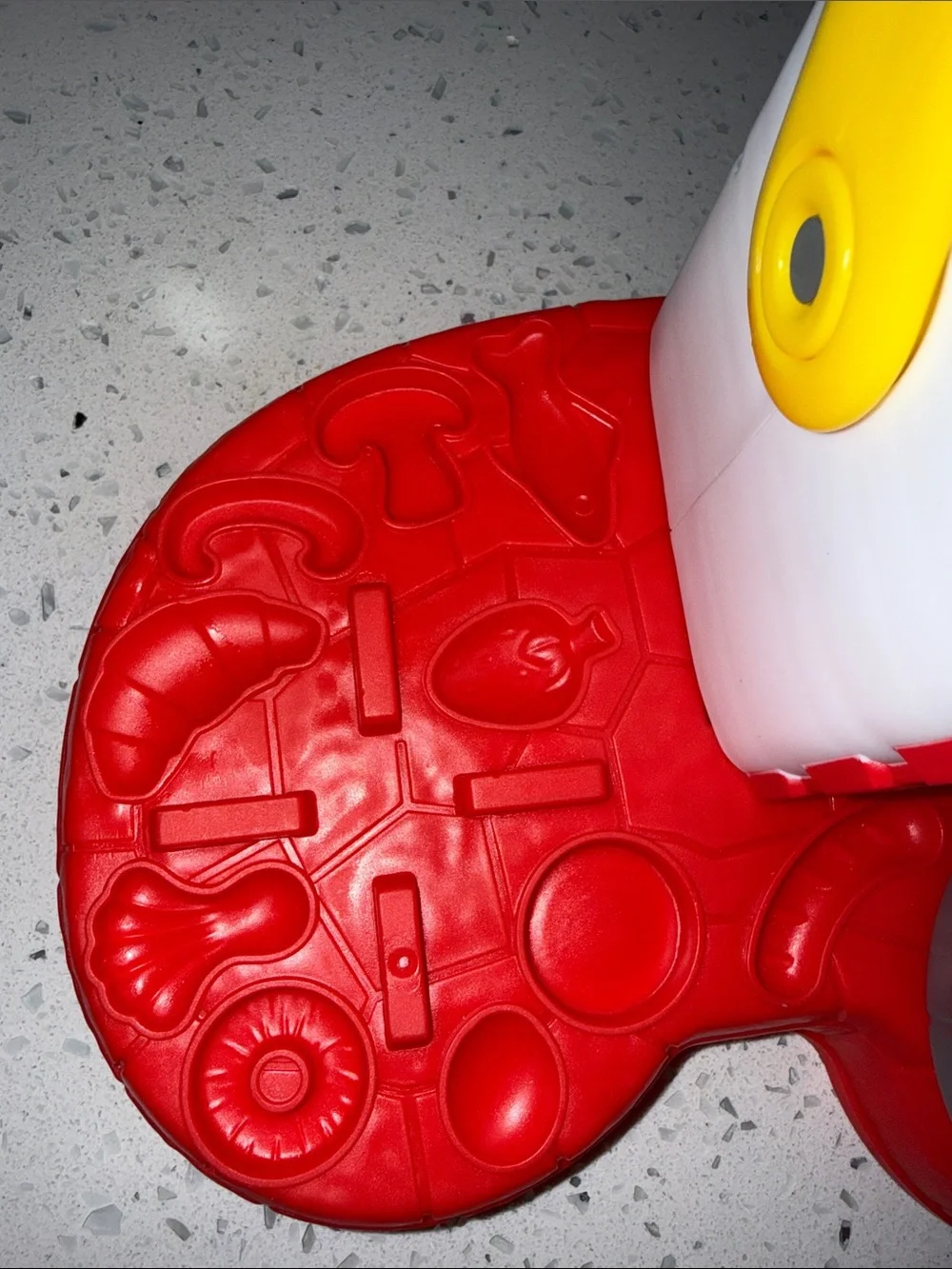 Play-Doh Stamp 'n Top Pizza Oven Toy